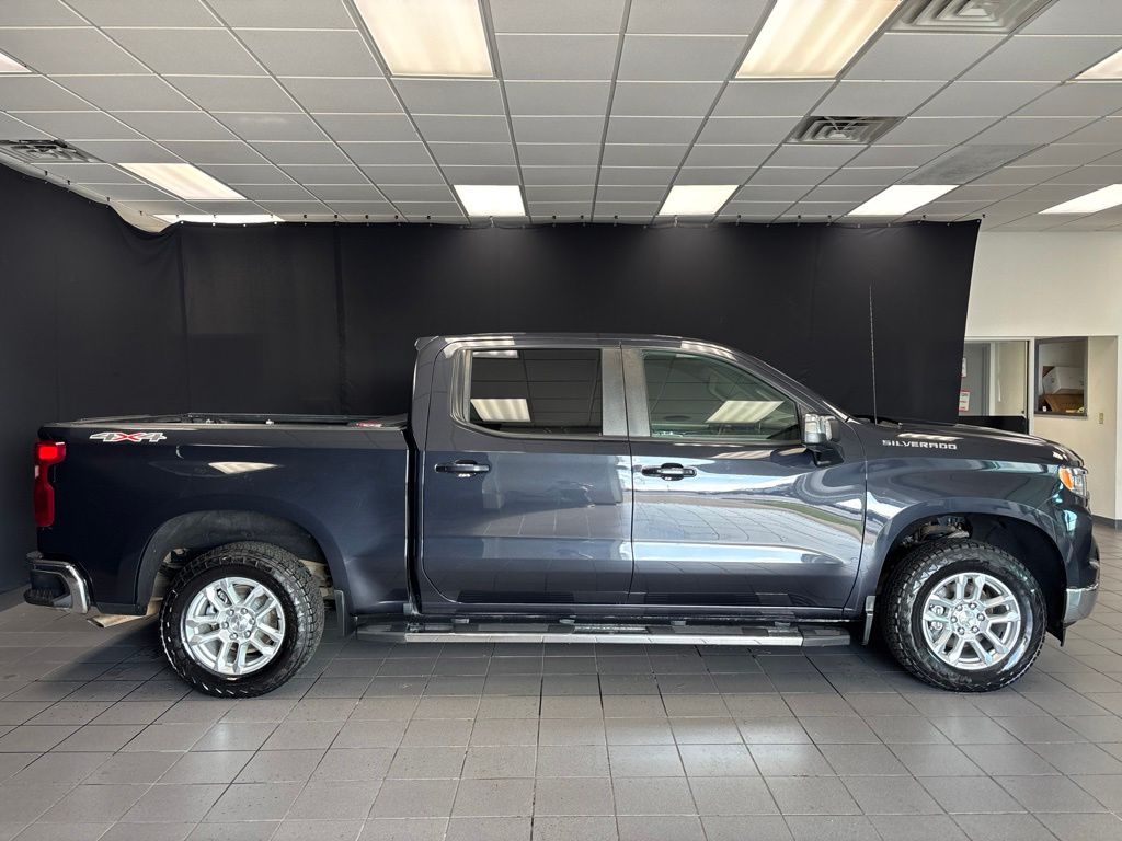 Used 2023 Chevrolet Silverado 1500 LT with VIN 1GCUDDED3PZ267678 for sale in Little Rock