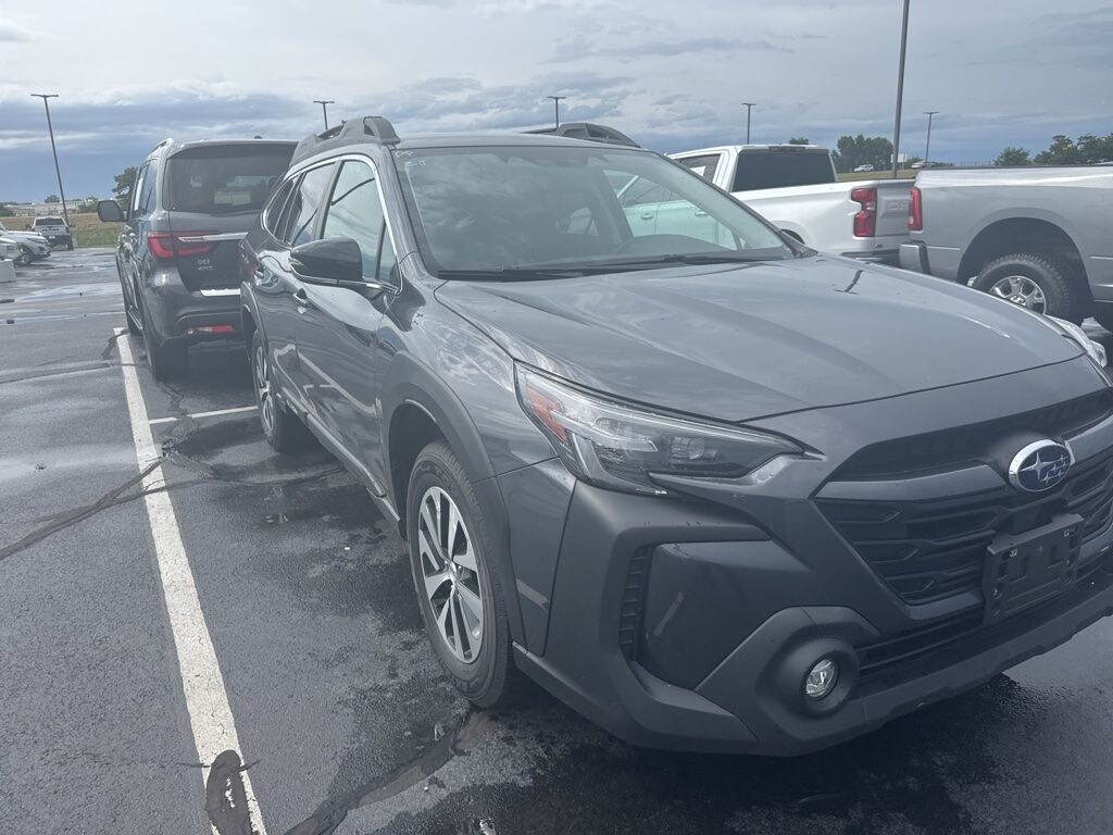 Used 2024 Subaru Outback Premium SUV