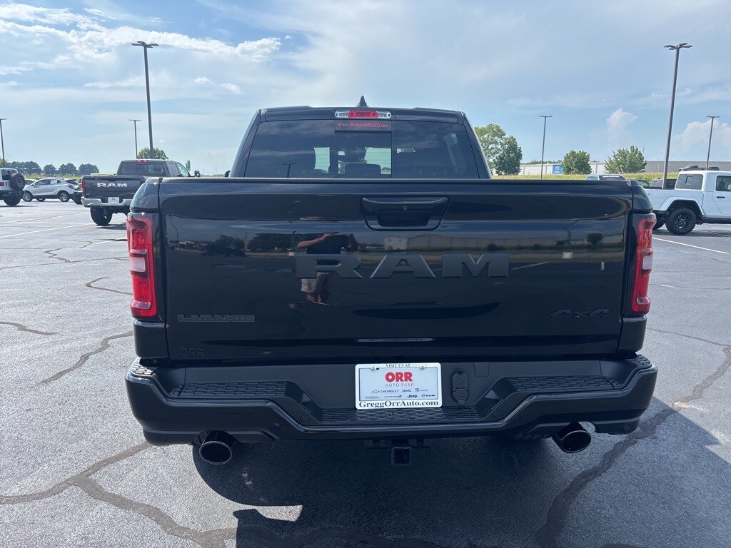 2026 Ram 1500 Laramie photo 4