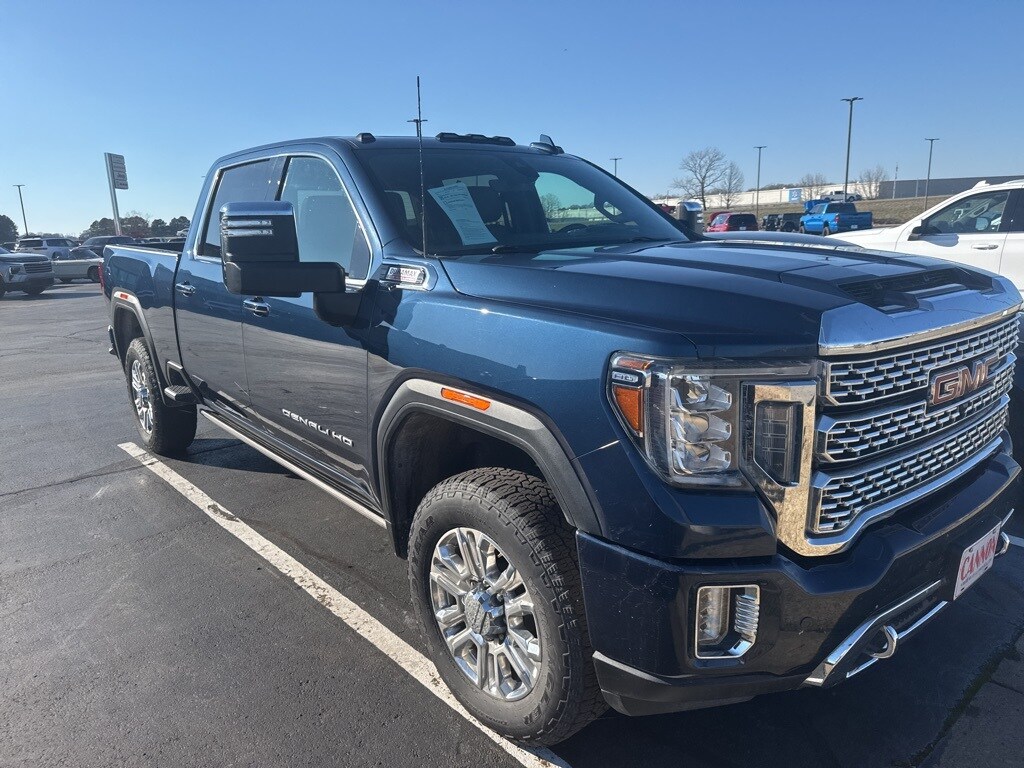 Used 2022 GMC Sierra 2500 HD Denali Truck Crew Cab