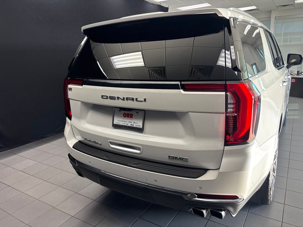 Used 2025 GMC Yukon Denali Ultimate SUV