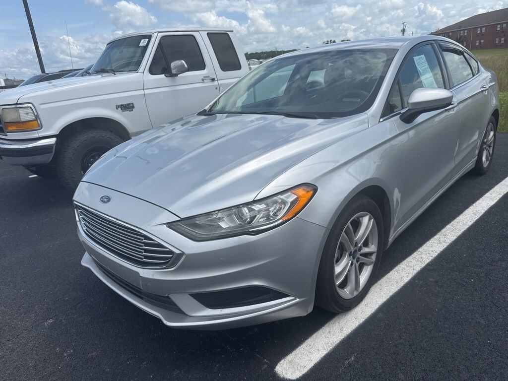 Used 2018 Ford Fusion SE Sedan
