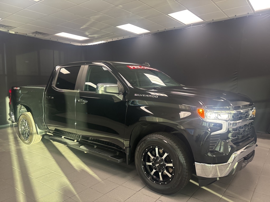 2022 Chevrolet Silverado 1500 LT's photo