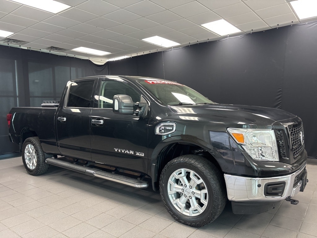 2019 Nissan Titan XD SV