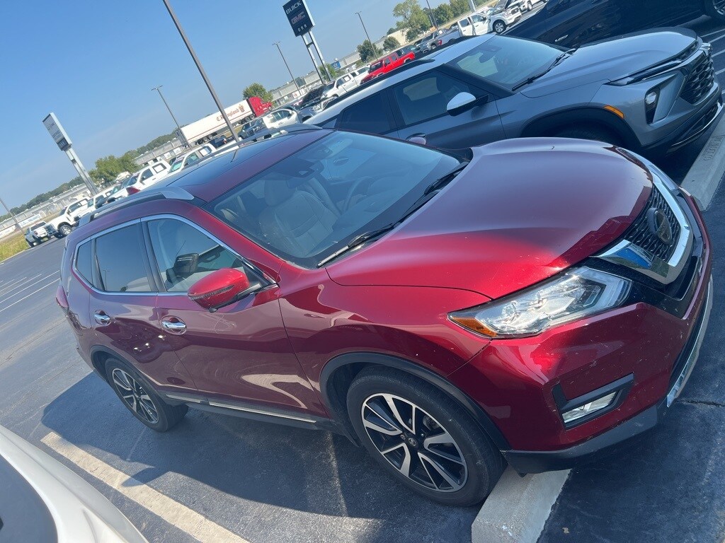 2020 Nissan Rogue SL photo 3