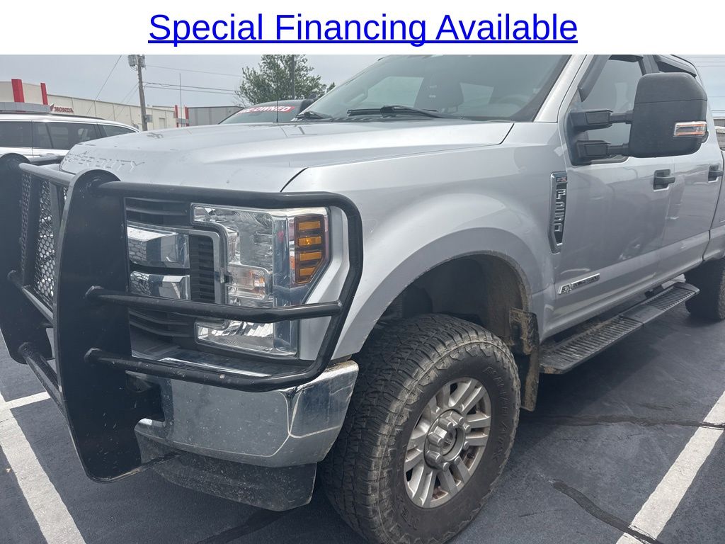 2019 Ford F-250 XL 4x4 Crew Cab 6-3/4' Box's photo