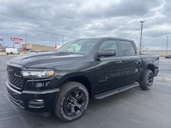 2026 Ram 1500 EXPRESS CREW CAB 4X4 5'7 BOX Pickup