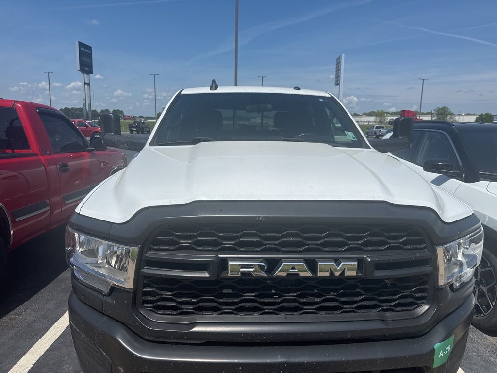 Used 2022 RAM Ram 2500 Pickup Tradesman with VIN 3C6UR4HJ5NG296297 for sale in Little Rock