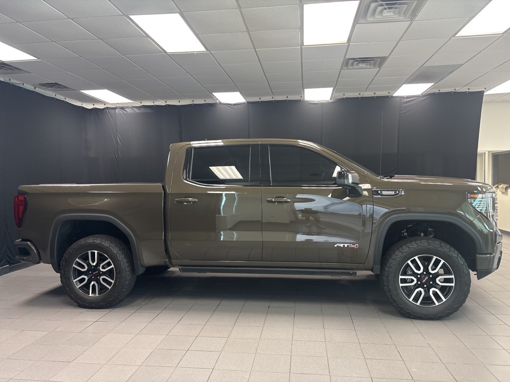Used 2023 GMC Sierra 1500 AT4 with VIN 1GTUUEE81PZ214650 for sale in Little Rock