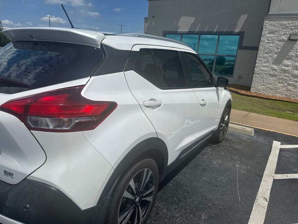 Used 2020 Nissan Kicks SR SUV