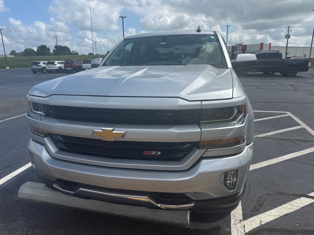 Used 2018 Chevrolet Silverado 1500 LT Truck Crew Cab