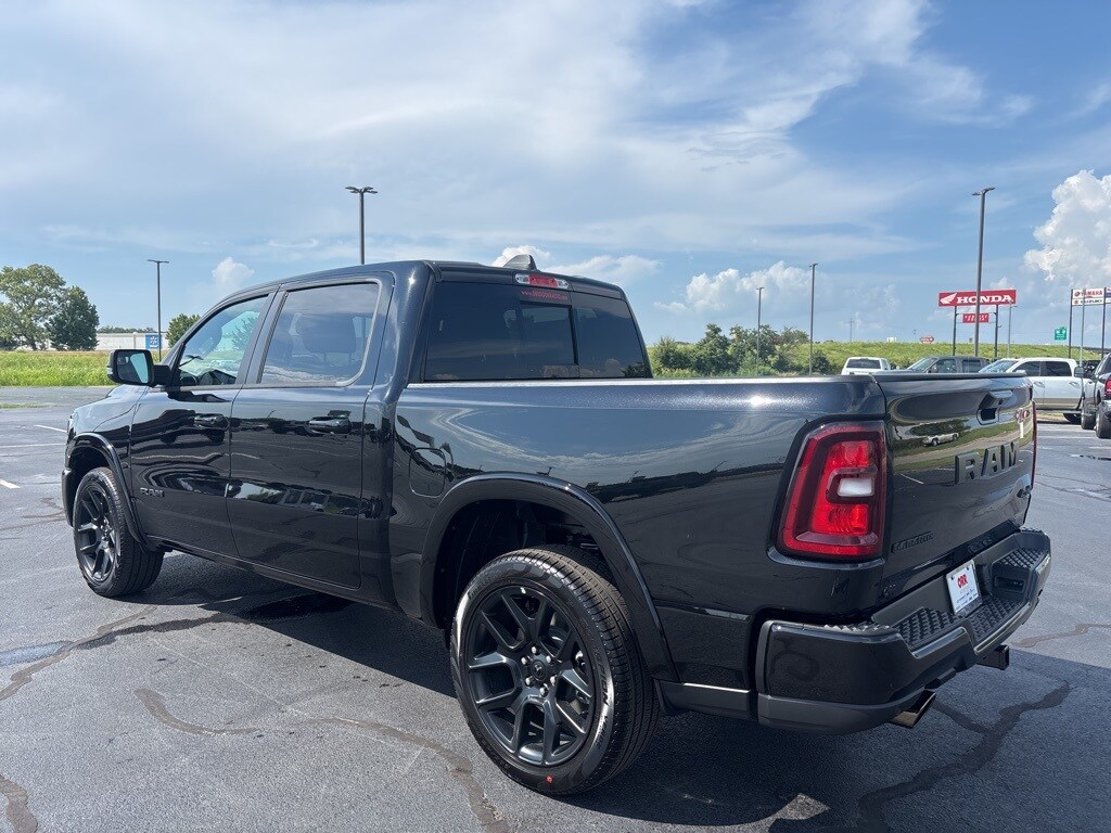 2026 Ram 1500 Laramie photo 3