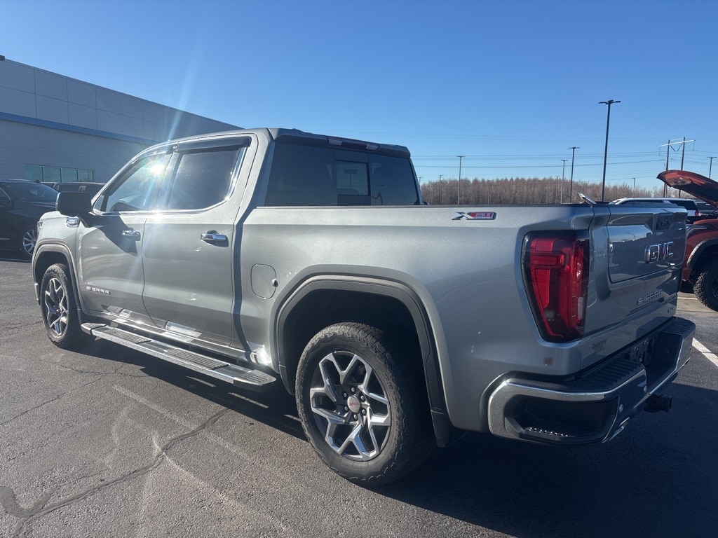 Used 2023 GMC Sierra 1500 SLT Truck Crew Cab