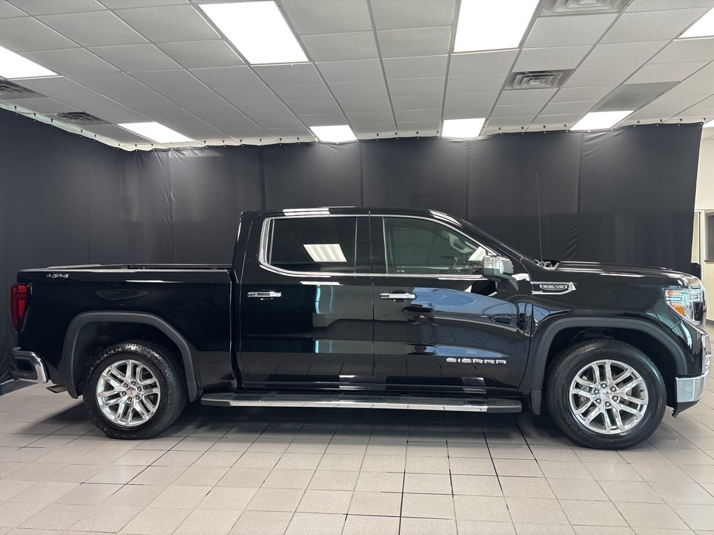 Used 2021 GMC Sierra 1500 SLT with VIN 3GTU9DED6MG423905 for sale in Little Rock