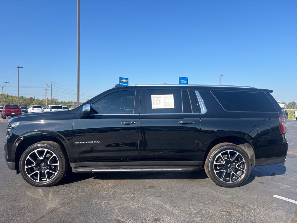 Used 2023 Chevrolet Suburban Premier SUV