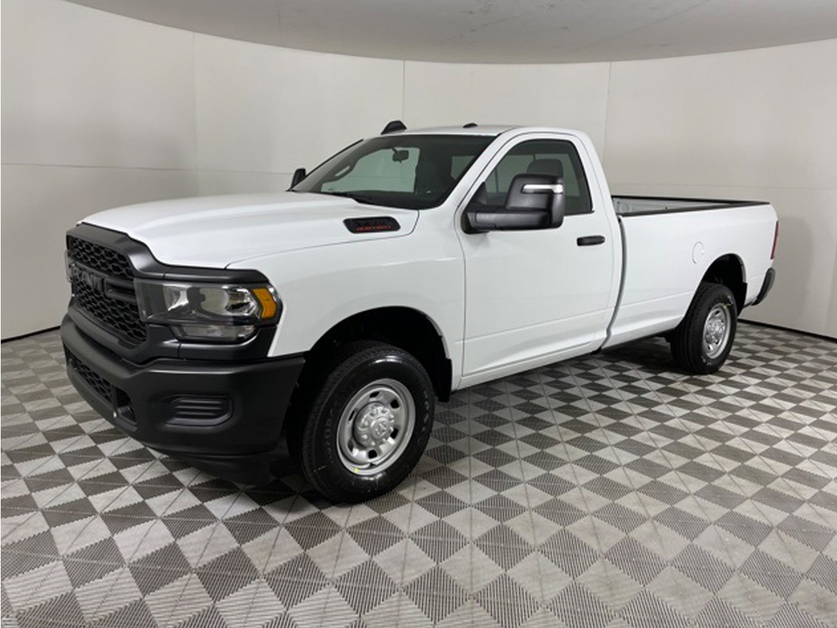 2023 Ram 2500 Big Horn Truck Crew Cab