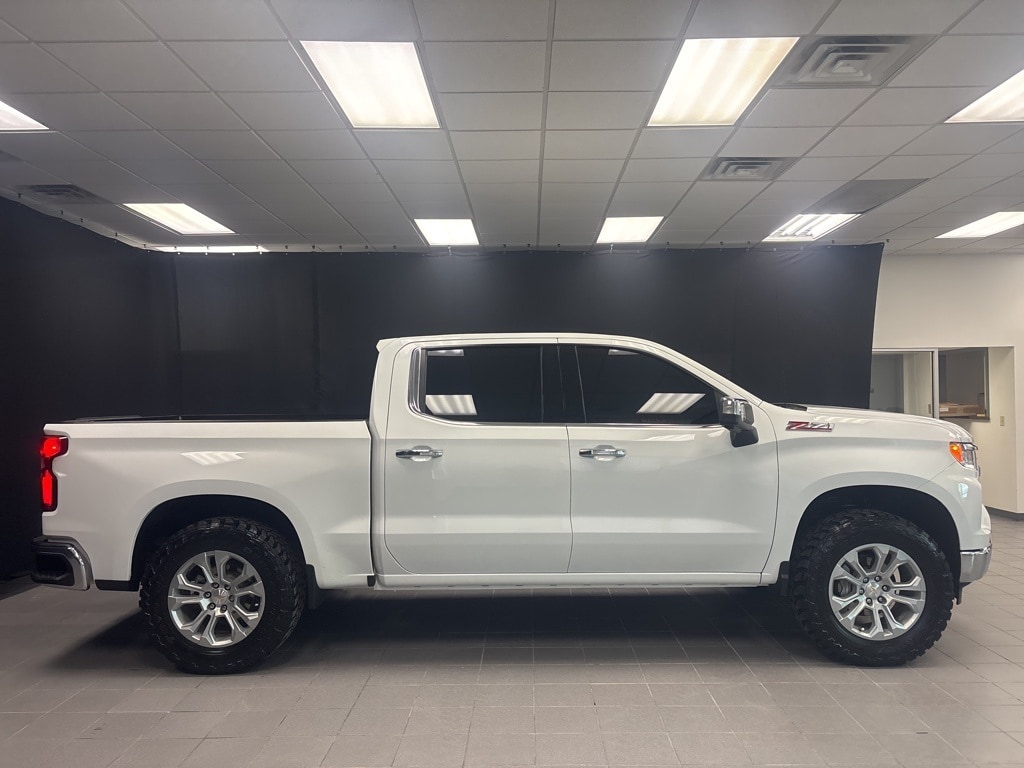 Used 2025 Chevrolet Silverado 1500 LTZ with VIN 1GCUKGED7SZ112258 for sale in Little Rock