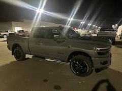 2026 Ram 2500 TRADESMAN CREW CAB 4X4 6'4 BOX Pickup