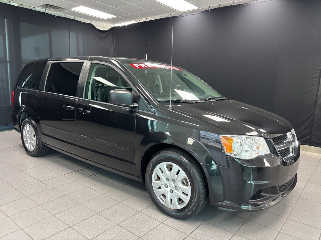 2017 Dodge Grand Caravan SE's photo