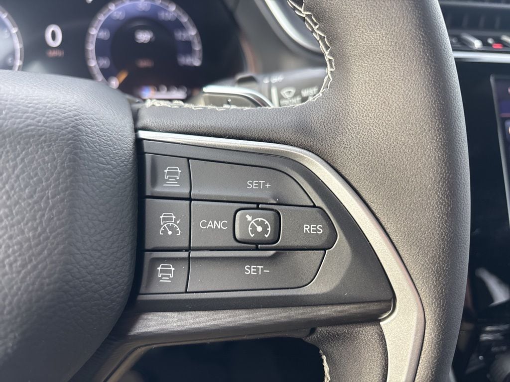 2026 Jeep Grand Cherokee Laredo - Photo 12