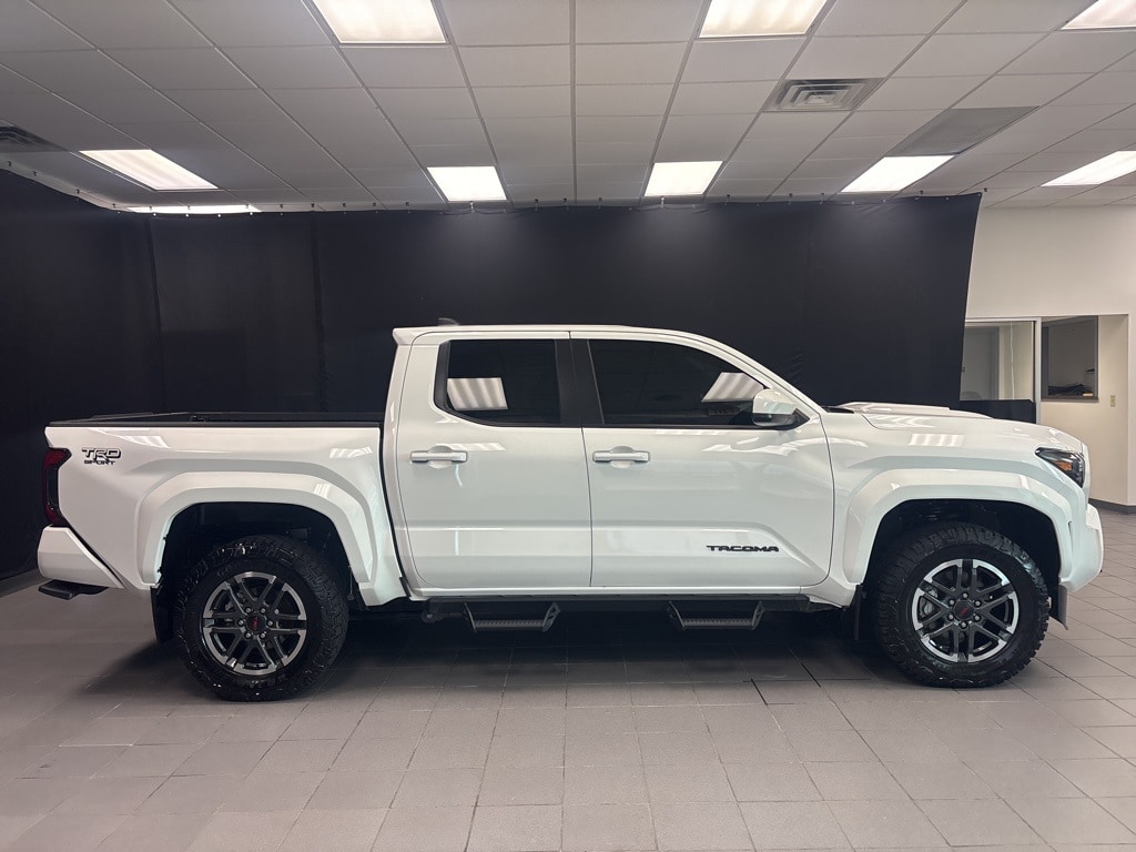 Used 2024 Toyota Tacoma TRD Sport with VIN 3TYLB5JN1RT044036 for sale in Little Rock