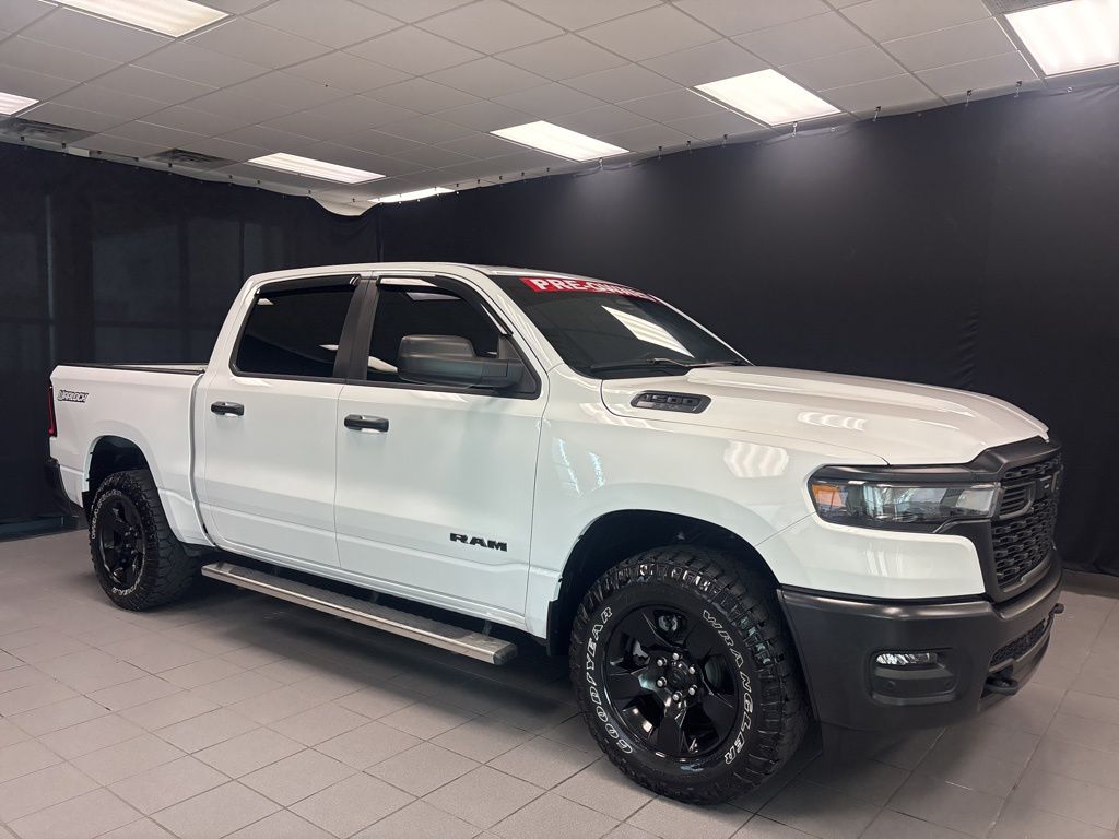 2025 RAM 1500 Warlock 4x4 Crew Cab 5'7's photo