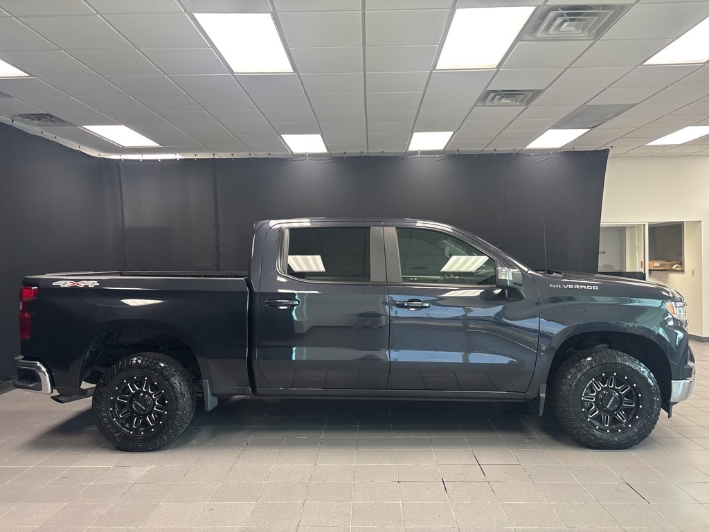 Used 2023 Chevrolet Silverado 1500 LT with VIN 1GCPDKEKXPZ140765 for sale in Little Rock