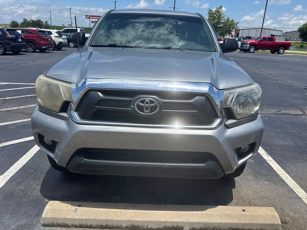 Used 2014 Toyota Tacoma Base with VIN 3TMLU4EN2EM136082 for sale in Little Rock