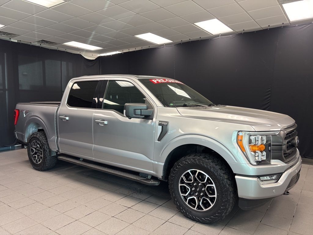 Used 2021 Ford F-150 XLT Truck SuperCrew Cab