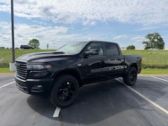 2026 Ram 1500 LARAMIE CREW CAB 4X4 5'7 BOX Pickup