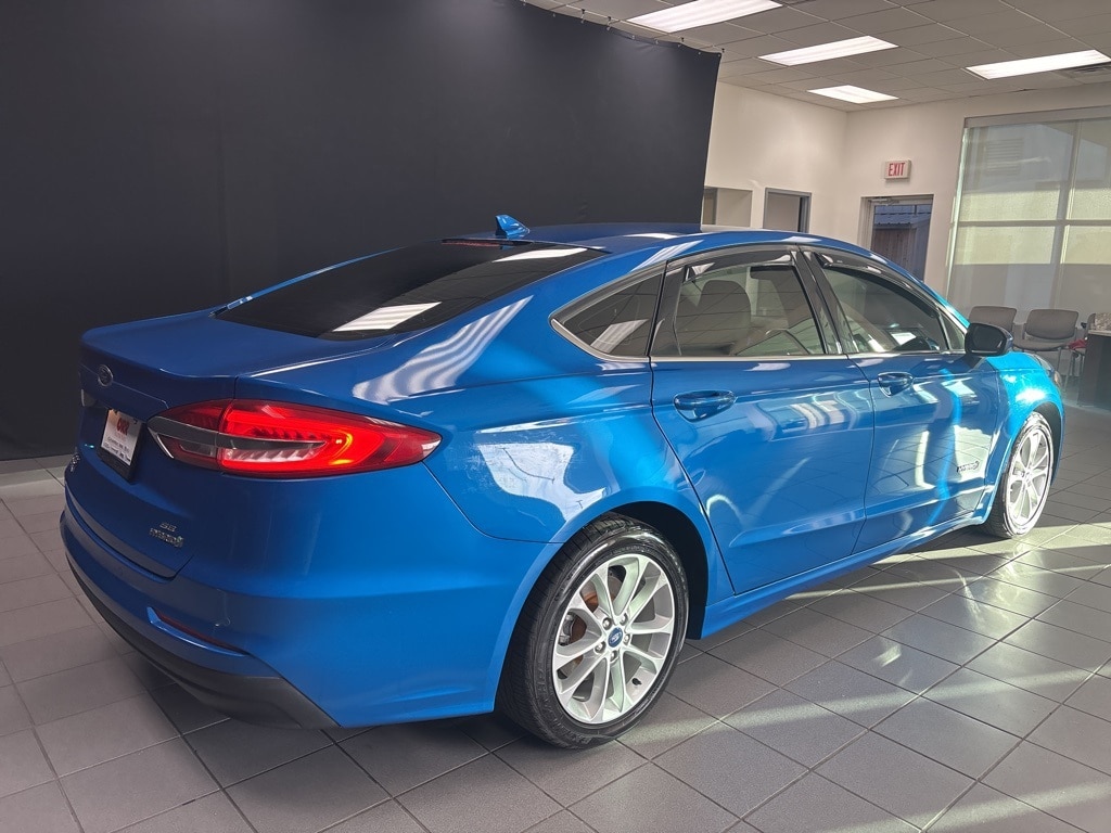 Used 2019 Ford Fusion Hybrid SE Sedan