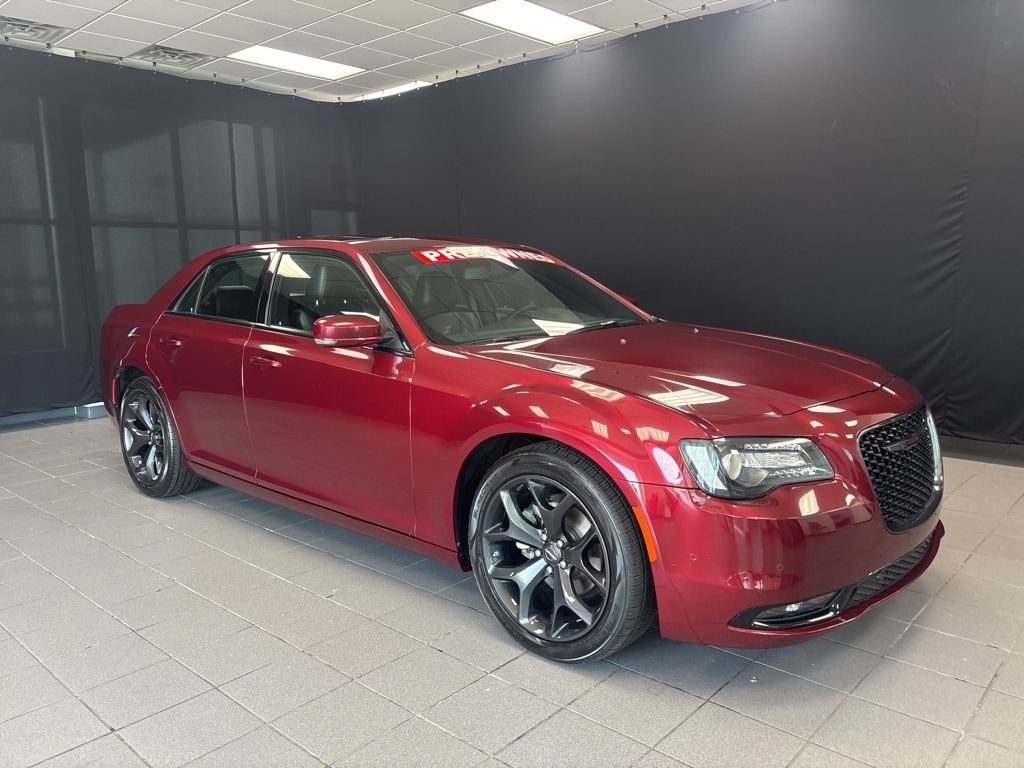 2022 Chrysler 300 S