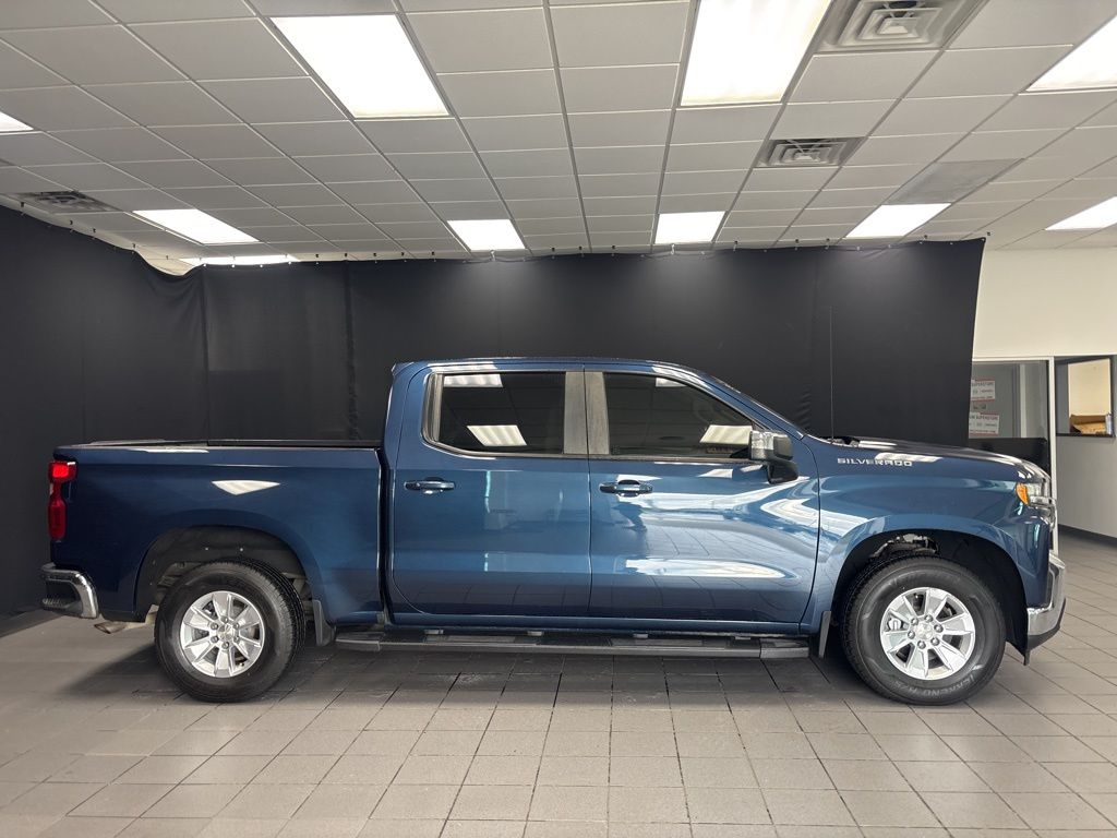 Used 2019 Chevrolet Silverado 1500 LT with VIN 3GCPWCED5KG169813 for sale in Little Rock