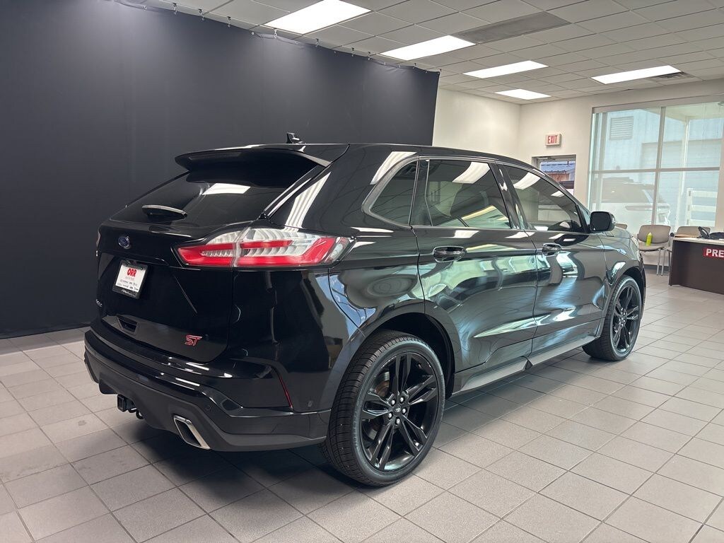 Used 2019 Ford Edge ST SUV