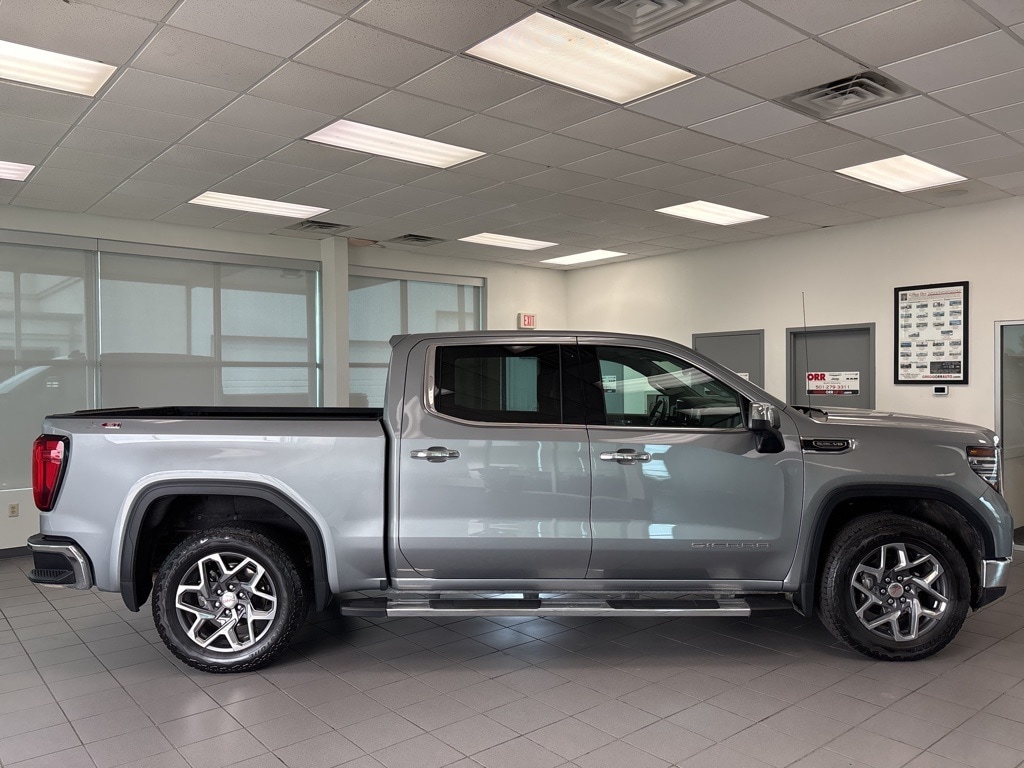 Used 2024 GMC Sierra 1500 SLT with VIN 3GTUUDED4RG283598 for sale in Little Rock