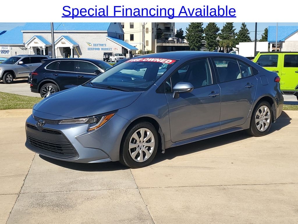 Used 2025 Toyota Corolla LE Sedan
