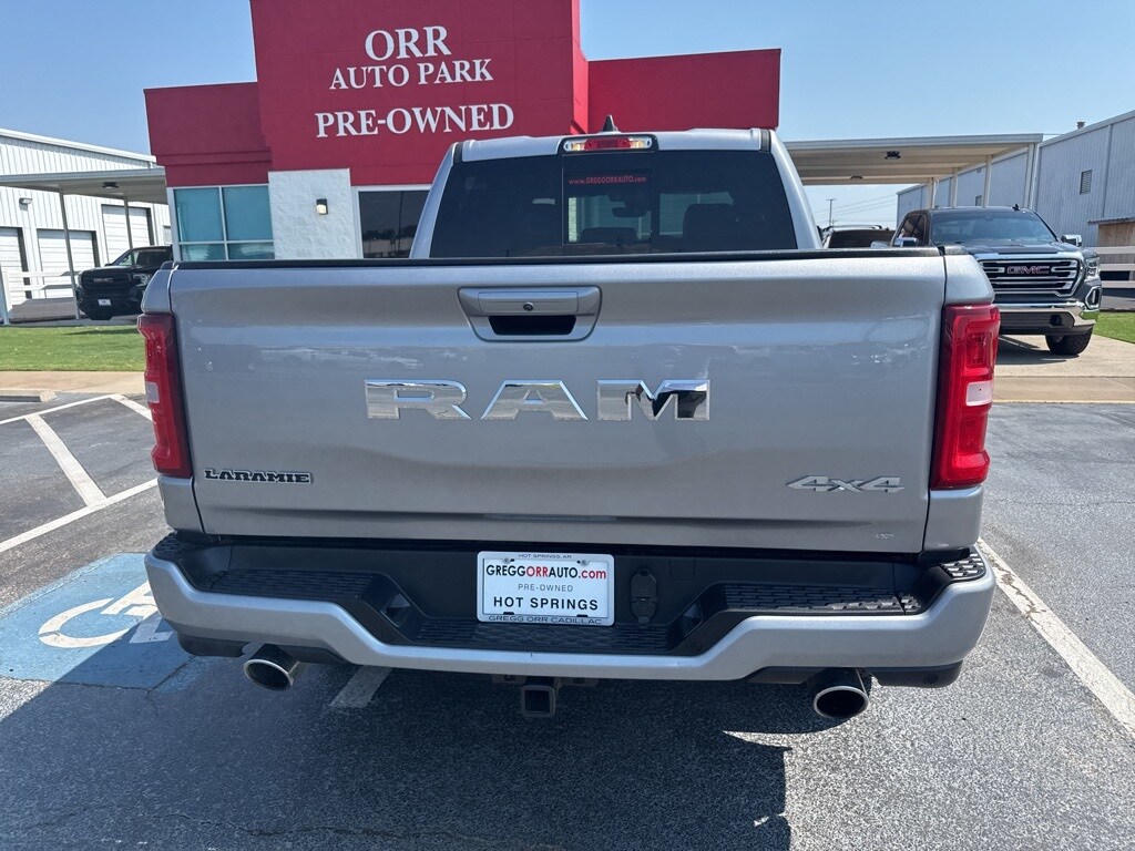 2025 Ram 1500 Laramie photo 4