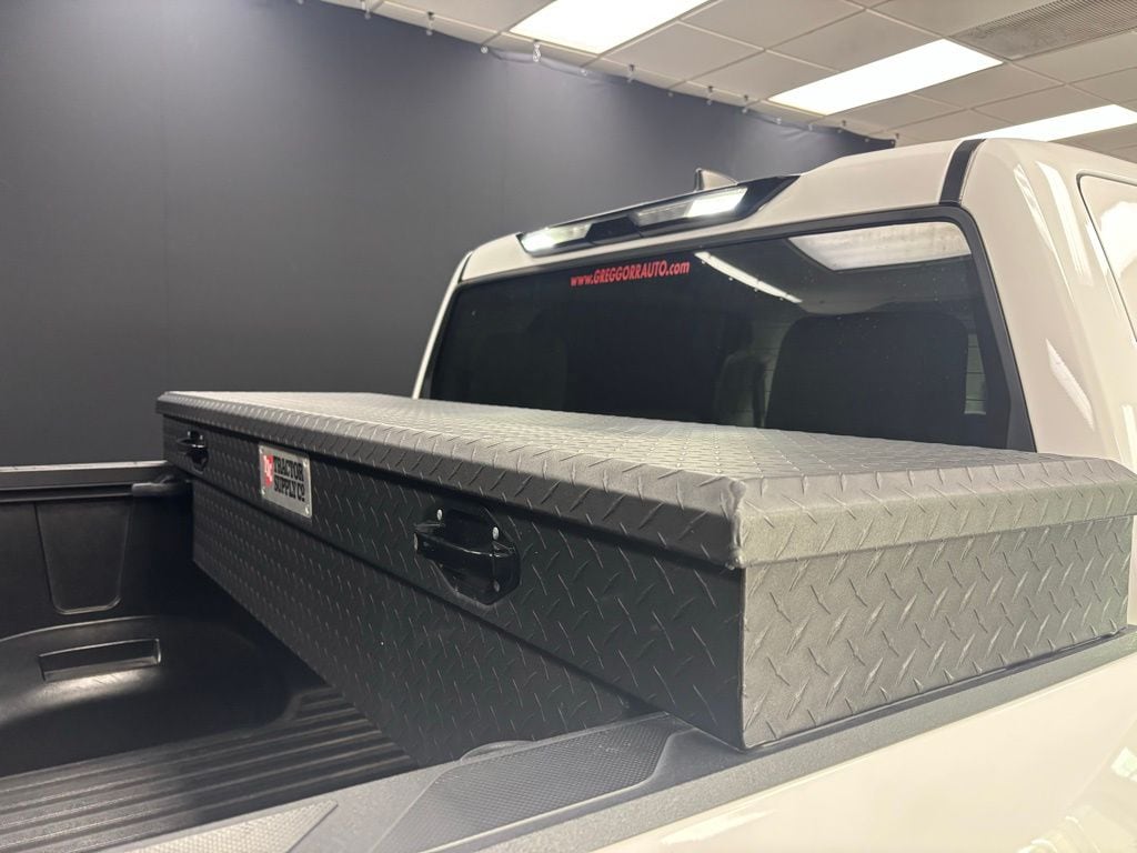 2024 Toyota Tundra SR5 - Photo 12