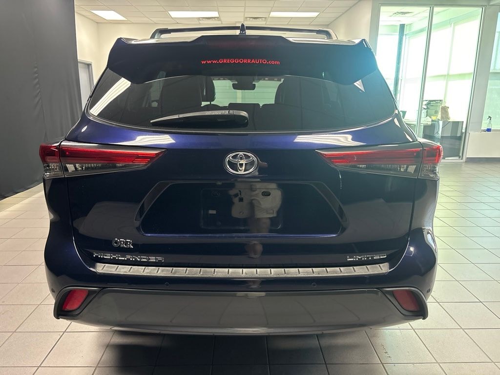 Used 2022 Toyota Highlander Limited SUV