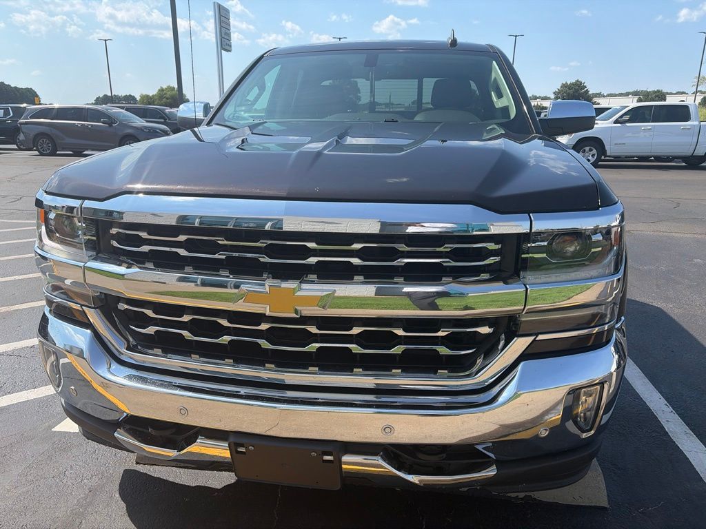 Used 2018 Chevrolet Silverado 1500 LTZ with VIN 1GCVKSEC8JZ138154 for sale in Little Rock