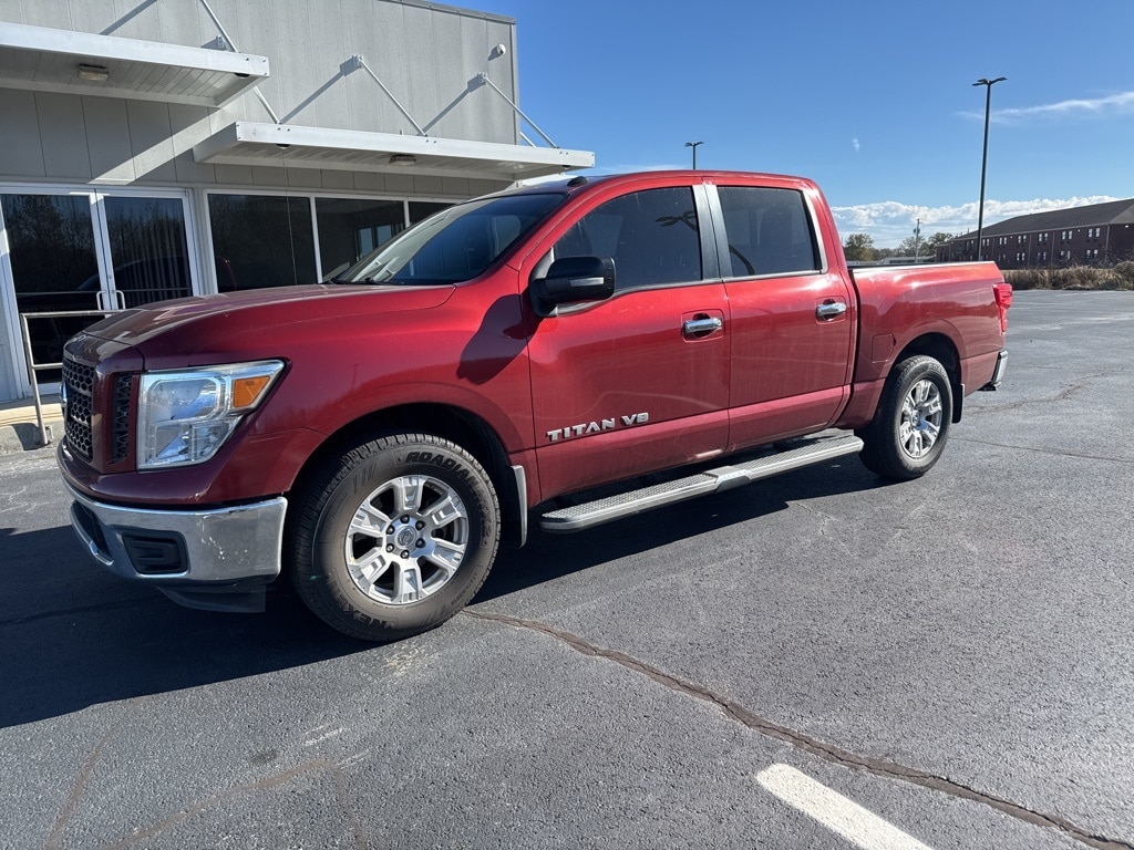 Used 2019 Nissan Titan SV Truck Crew Cab