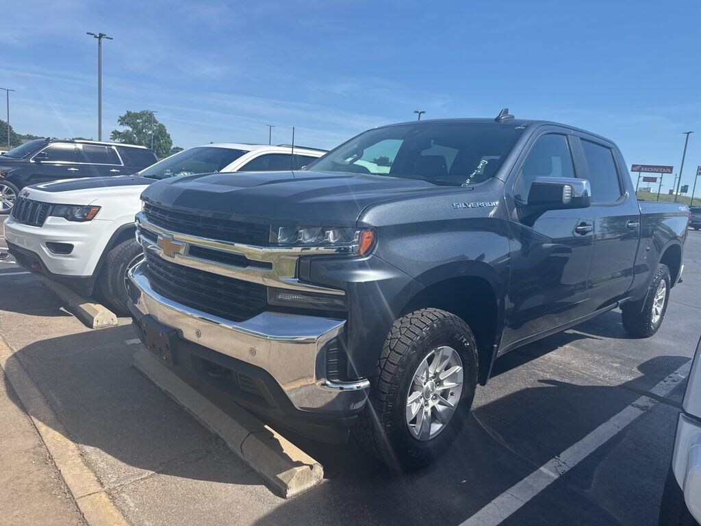Used 2021 Chevrolet Silverado 1500 LT Truck Crew Cab