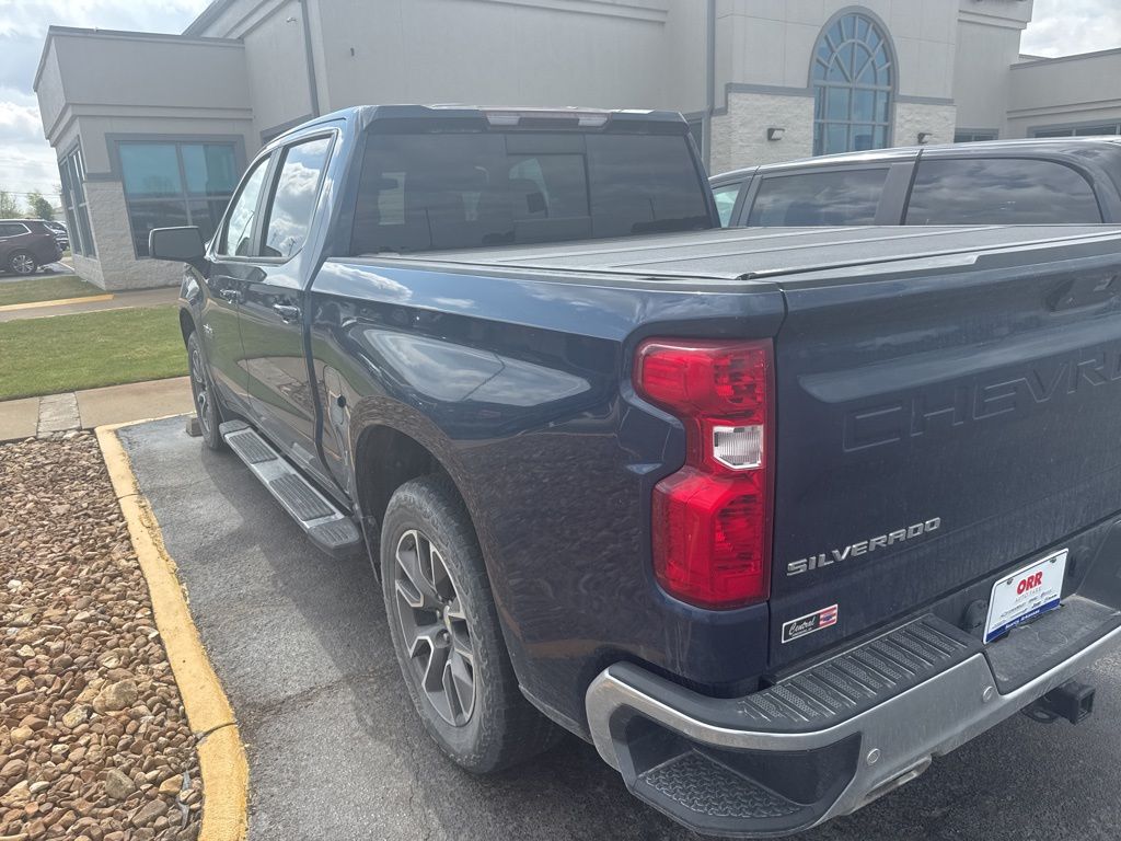 Used 2020 Chevrolet Silverado 1500 LT with VIN 3GCUYDED3LG161598 for sale in Little Rock