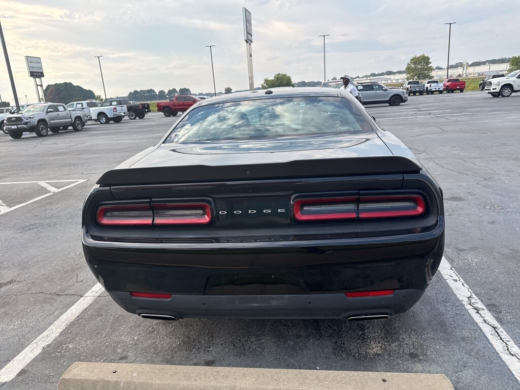 2023 Dodge Challenger GT photo 4