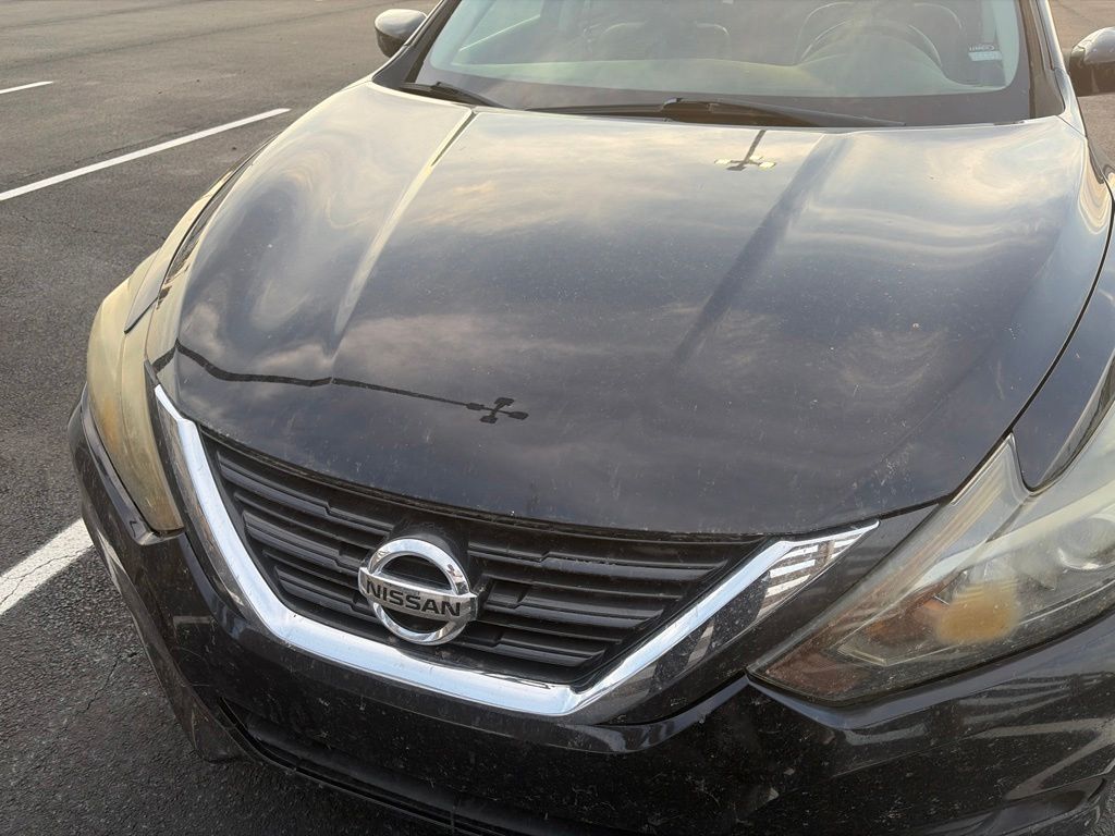 Used 2018 Nissan Altima SR with VIN 1N4AL3AP0JC155159 for sale in Searcy, AR