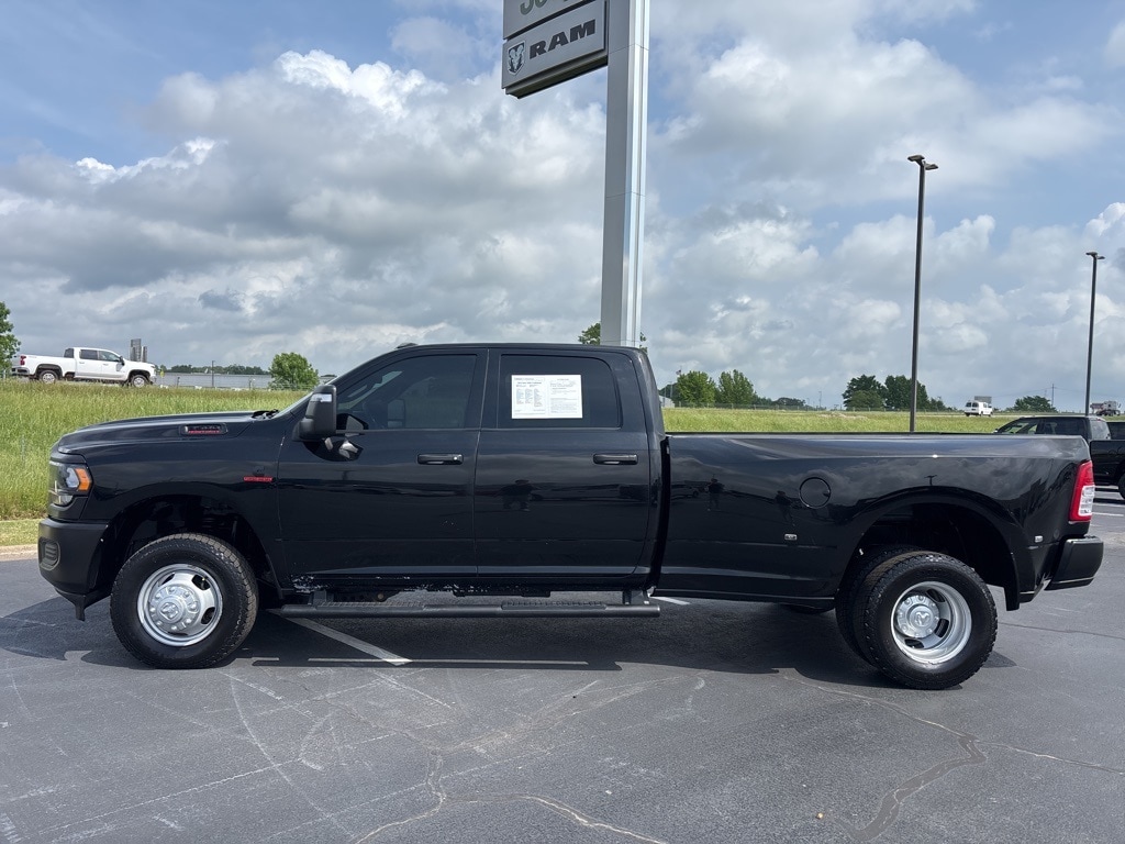 Used 2023 RAM Ram 3500 Pickup Tradesman with VIN 3C63RRGL8PG507832 for sale in Little Rock