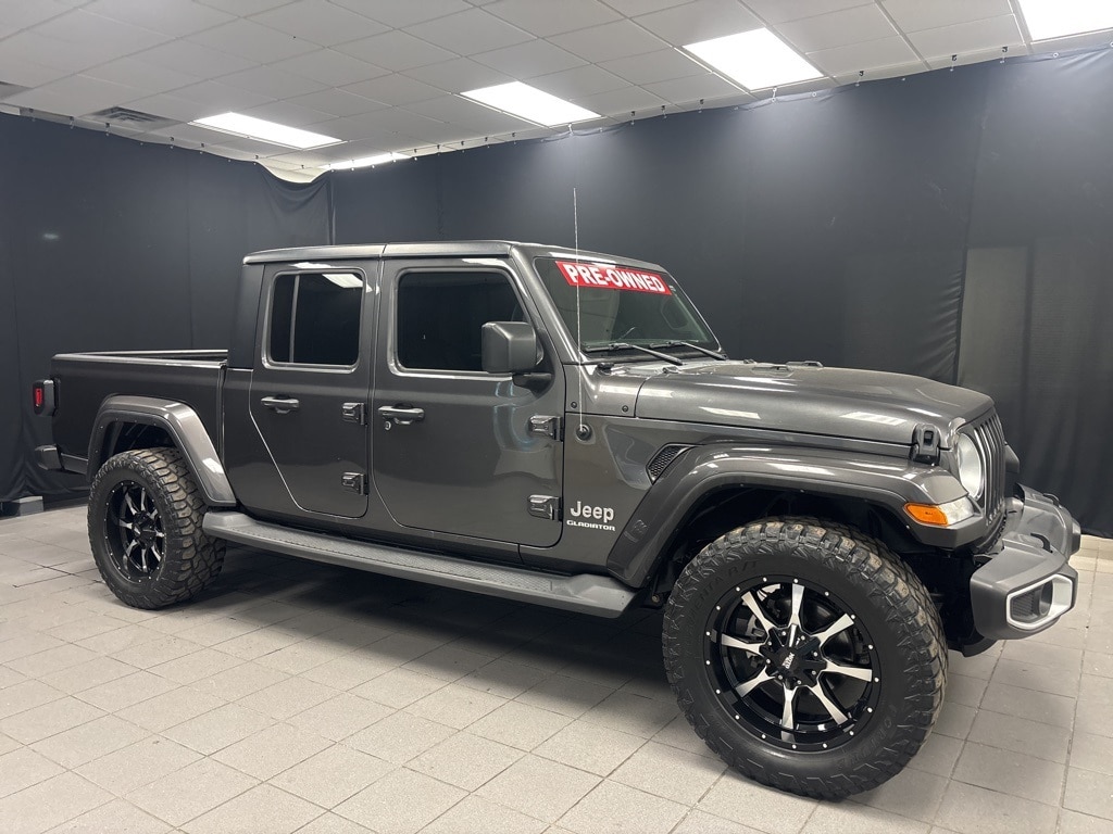 2022 Jeep Gladiator Truck Crew Cab 
