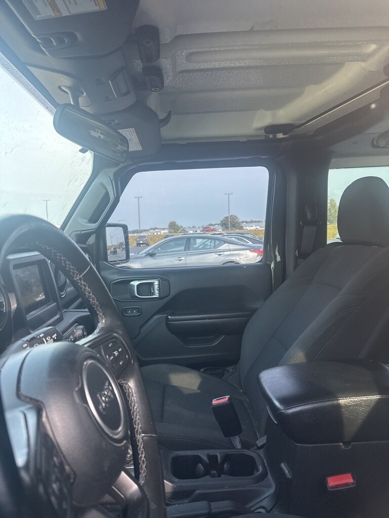 2021 Jeep Wrangler Sport S photo 3