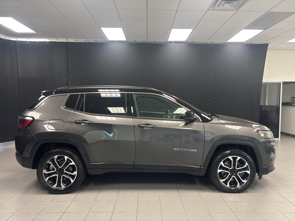 Used 2024 Jeep Compass Limited SUV