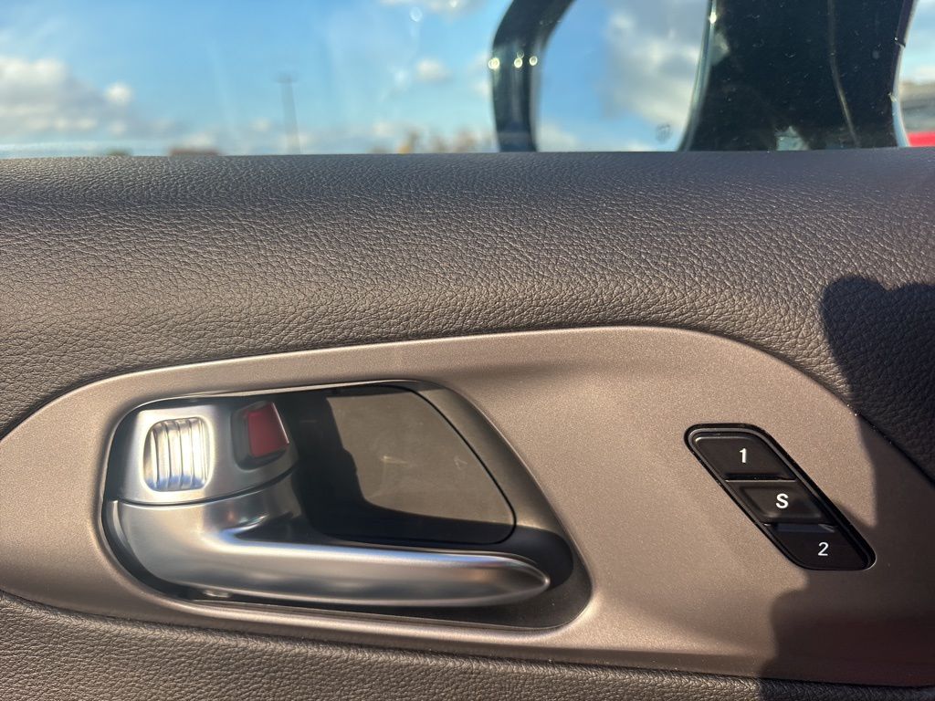 2026 Chrysler Pacifica Select - Photo 24